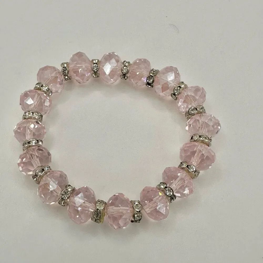 Pink crystal stretchy bracelet